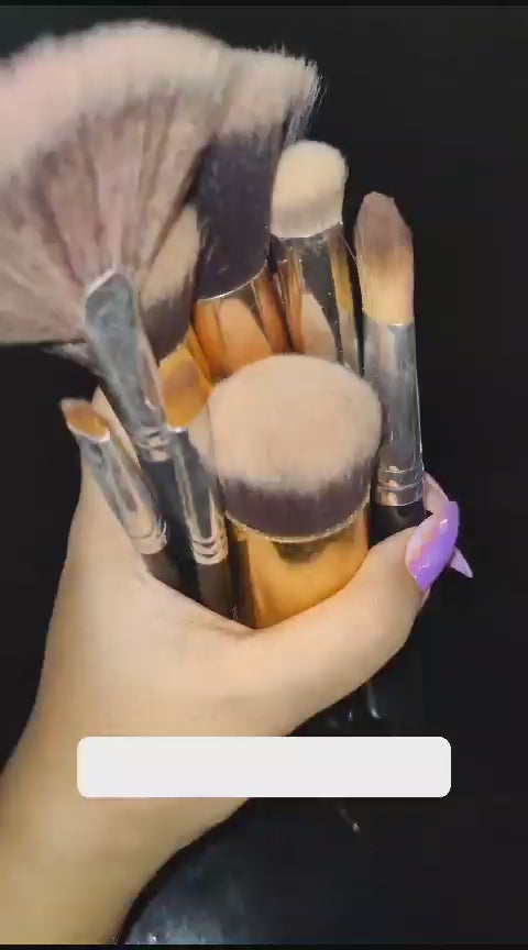 Fingerless Glove - Makeup Brush Cleaner - Pink